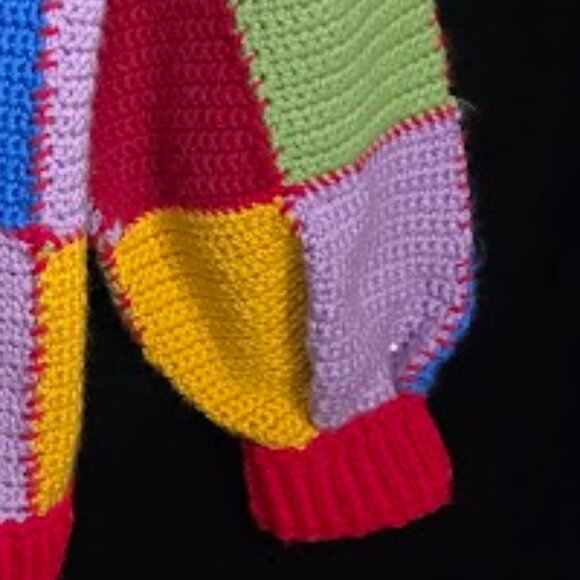 Amazing Hand Knit Colorblock Women's Cardigan Sweater - Picture 8 of 9